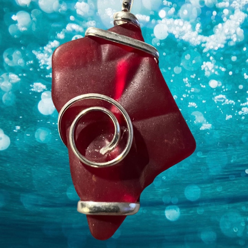 Red Pompano Beach Glass Freeform Pendant With Large Bale